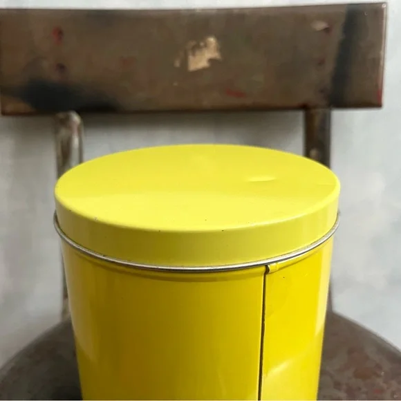 Vintage Yellow With Roses Shabby Chic Storage Tin - Picture 4 of 7